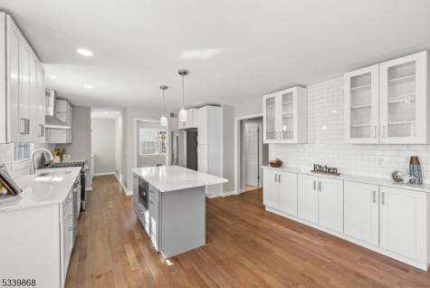 231 Sutphin Lane Hillsborough NJ 08844