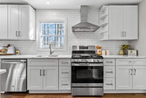 231 Sutphin Lane Hillsborough NJ 08844