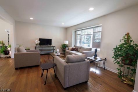231 Sutphin Lane Hillsborough NJ 08844
