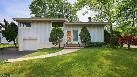 88 North Glenwood Road Fanwood NJ 07023