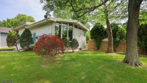 88 North Glenwood Road Fanwood NJ 07023