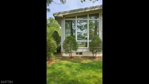 88 North Glenwood Road Fanwood NJ 07023