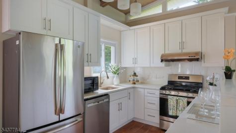 88 North Glenwood Road Fanwood NJ 07023