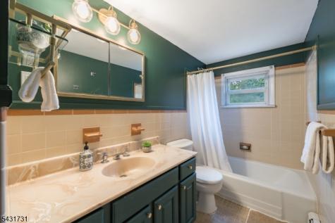 11 W Maple Avenue Roxbury NJ 07876