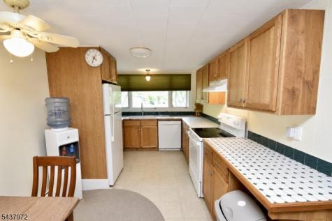 2 Elm Road Hardyston NJ 07419
