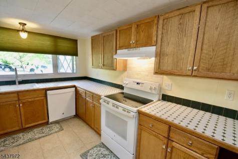 2 Elm Road Hardyston NJ 07419