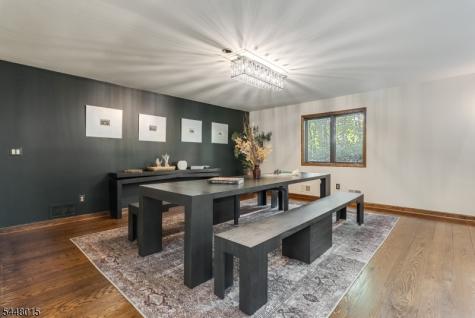 5 Apgar Way Tewksbury NJ 08833