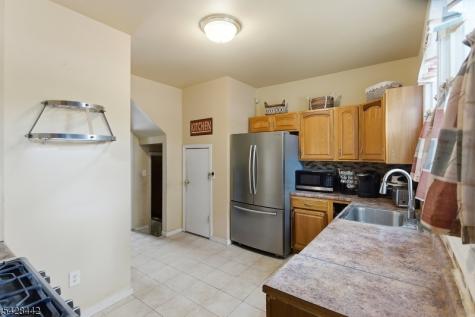 18 Webster Place East Orange NJ 07018