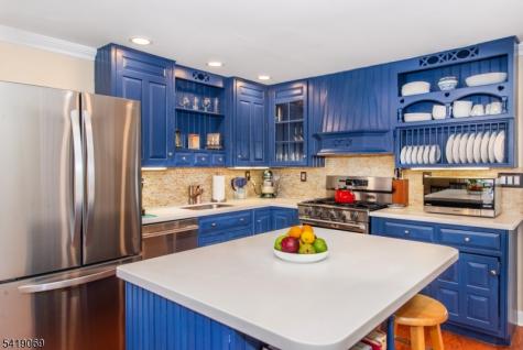 68 Newman Avenue Verona NJ 07044