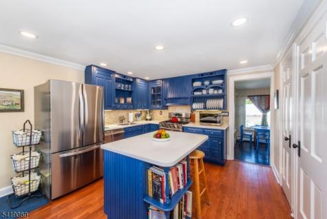 68 Newman Avenue Verona NJ 07044