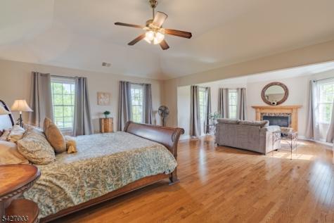 22 Spruce Lane Montgomery NJ 08502