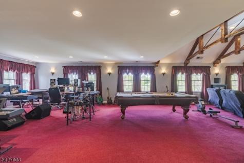 22 Spruce Lane Montgomery NJ 08502