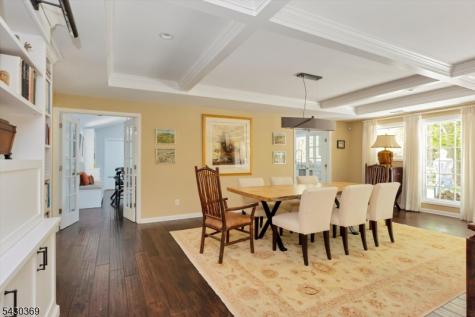 1 Hickory Lane Roseland NJ 07068