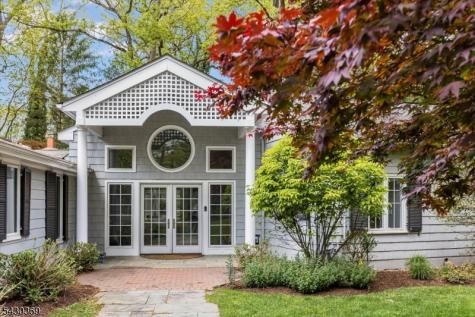 1 Hickory Lane Roseland NJ 07068