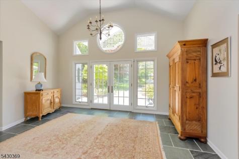 1 Hickory Lane Roseland NJ 07068