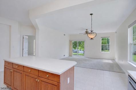 112 Kensington Circle White NJ 07823