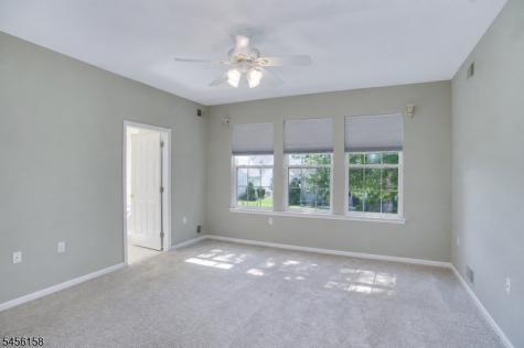 112 Kensington Circle White NJ 07823