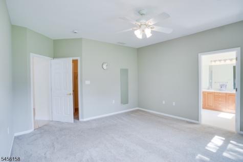 112 Kensington Circle White NJ 07823