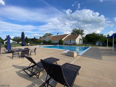 112 Kensington Circle White NJ 07823