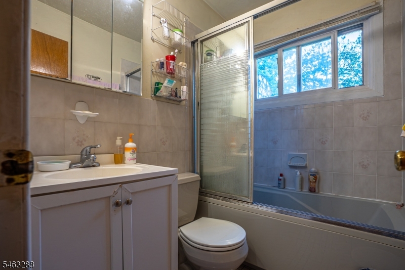 160 Dartmouth Street Highland Park NJ 08904