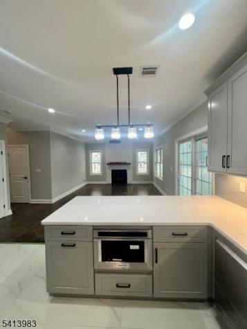240 Atlantic Drive Parsippany-troy Hills NJ 07054