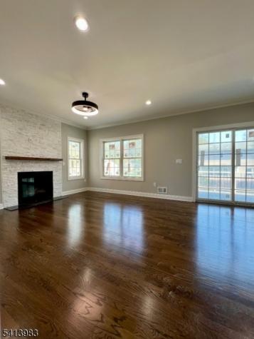 240 Atlantic Drive Parsippany-troy Hills NJ 07054
