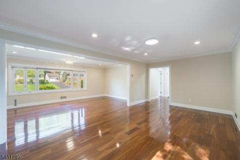 15 Alyson Place Bloomfield NJ 07003