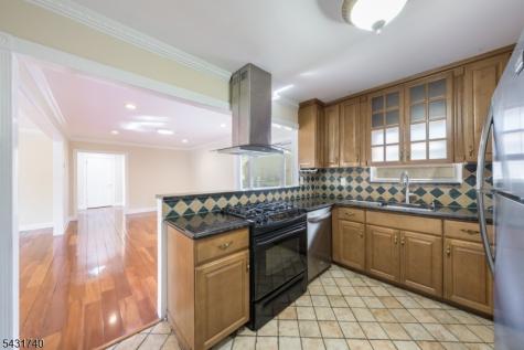 15 Alyson Place Bloomfield NJ 07003