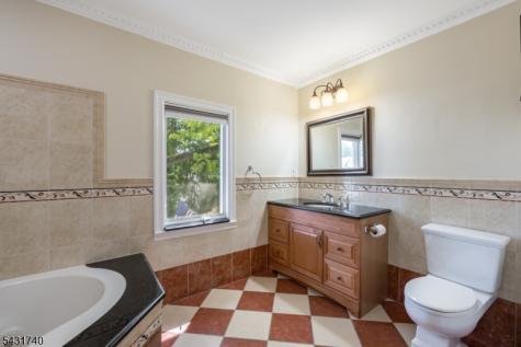 15 Alyson Place Bloomfield NJ 07003