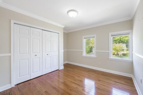 15 Alyson Place Bloomfield NJ 07003