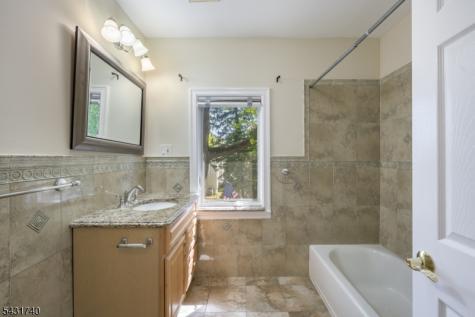 15 Alyson Place Bloomfield NJ 07003