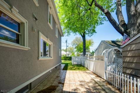 15 Alyson Place Bloomfield NJ 07003