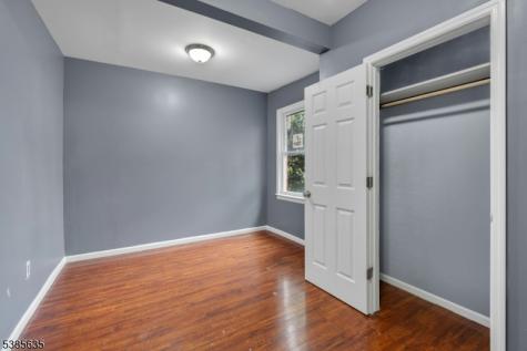 513 Sanford Avenue Newark NJ 07106