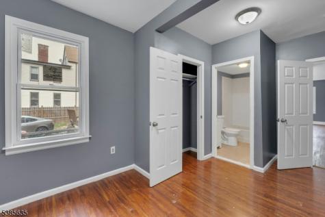513 Sanford Avenue Newark NJ 07106