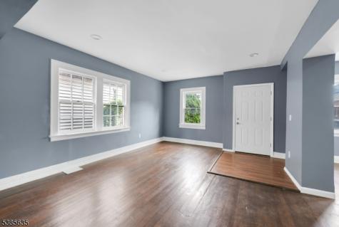 513 Sanford Avenue Newark NJ 07106