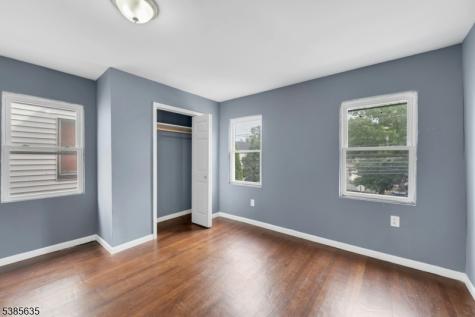 513 Sanford Avenue Newark NJ 07106