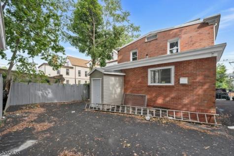 513 Sanford Avenue Newark NJ 07106