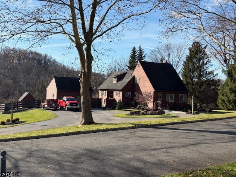 41 Uptom Pine Road Clinton NJ 08833