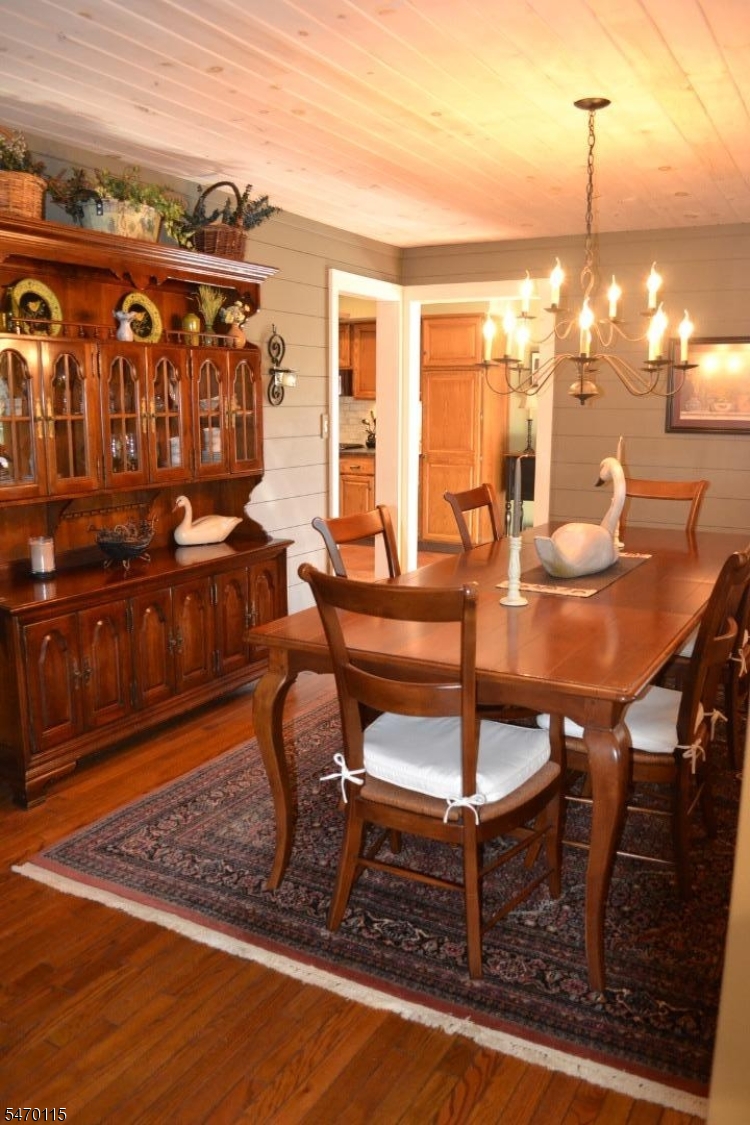 41 Uptom Pine Road Clinton NJ 08833