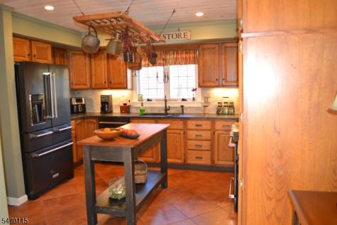 41 Uptom Pine Road Clinton NJ 08833