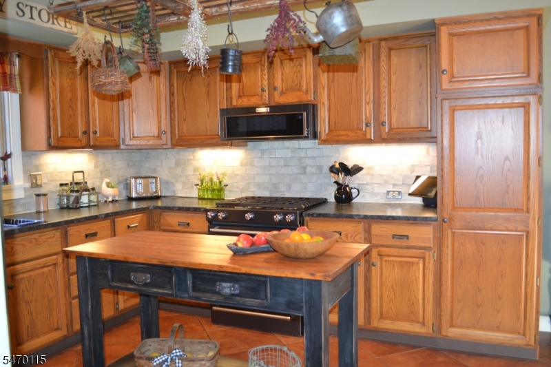 41 Uptom Pine Road Clinton NJ 08833