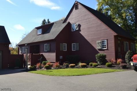 41 Uptom Pine Road Clinton NJ 08833