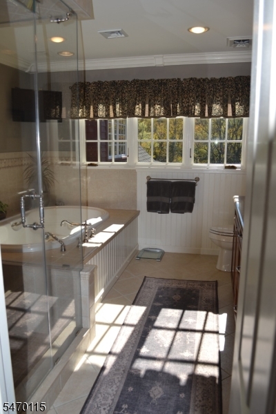 41 Uptom Pine Road Clinton NJ 08833