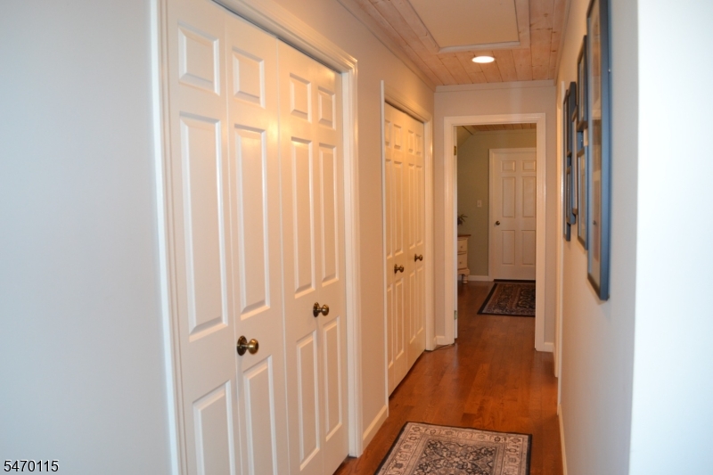 41 Uptom Pine Road Clinton NJ 08833