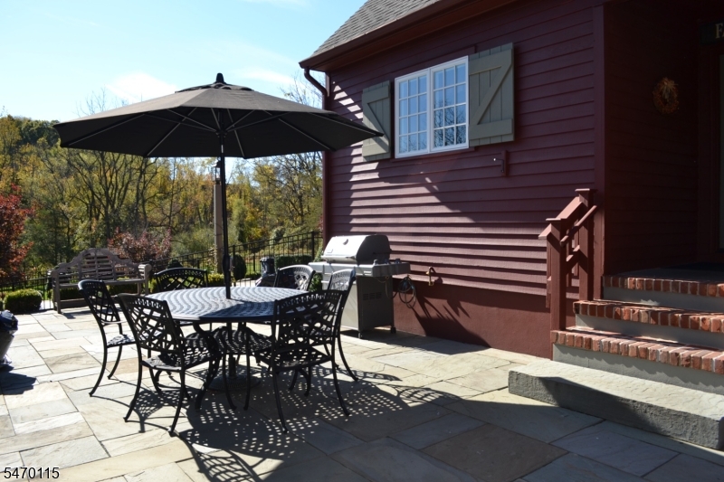 41 Uptom Pine Road Clinton NJ 08833
