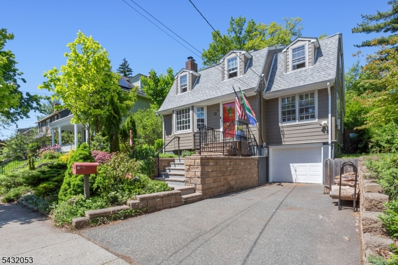 12 Overlook Avenue West Orange NJ 07052