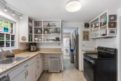 12 Overlook Avenue West Orange NJ 07052