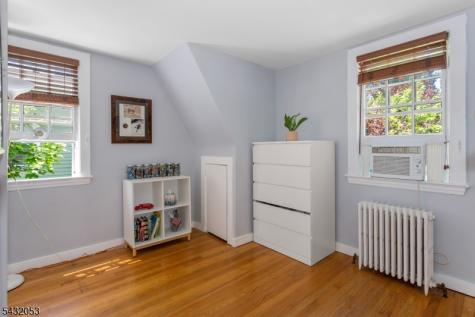 12 Overlook Avenue West Orange NJ 07052