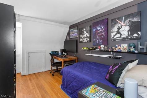 12 Overlook Avenue West Orange NJ 07052