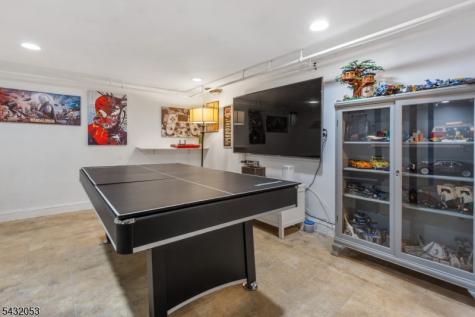 12 Overlook Avenue West Orange NJ 07052